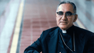 Sveti Oscar Romero: Škof med ovcami in volkovi